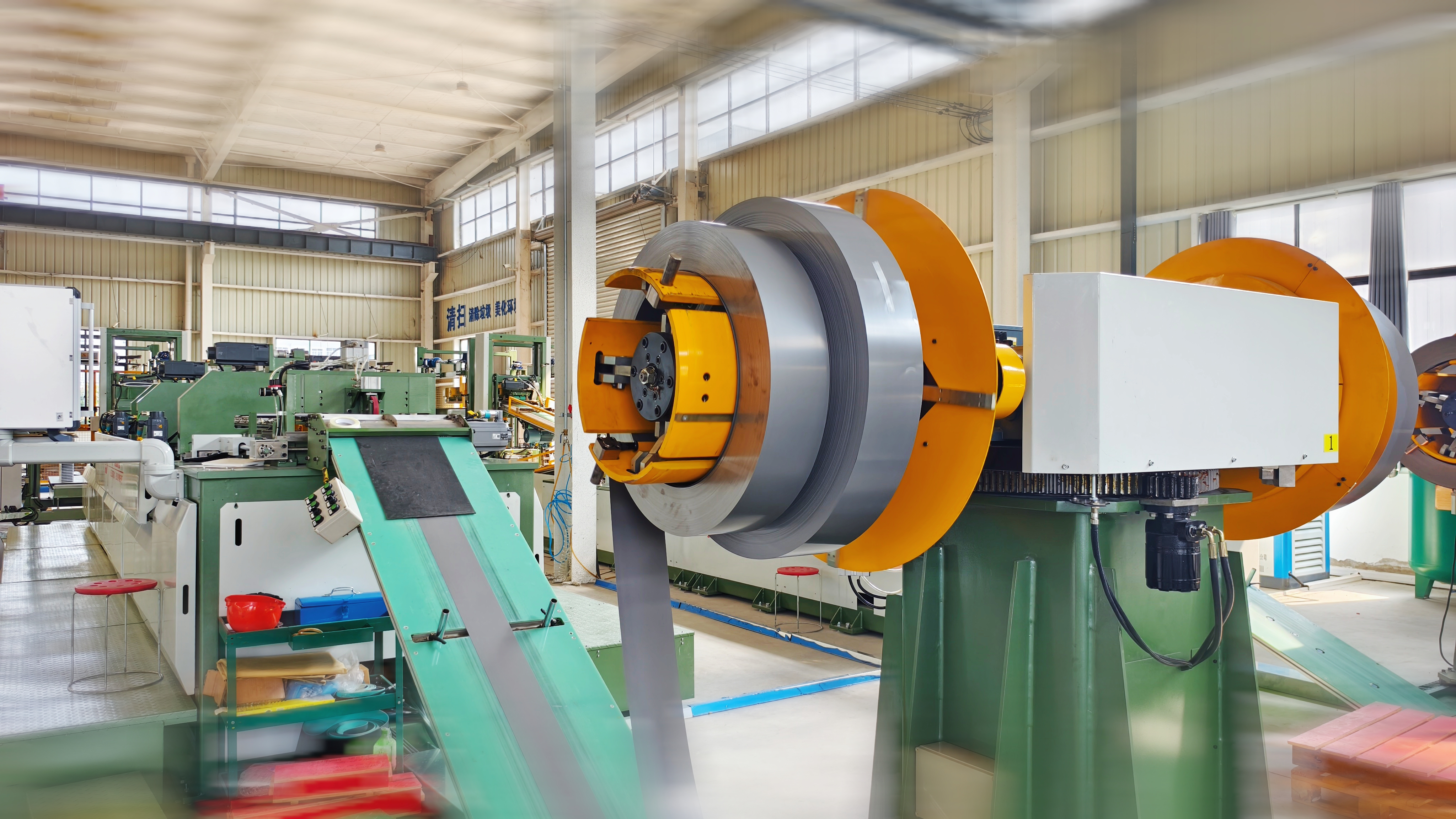 高速鐵芯縱剪機